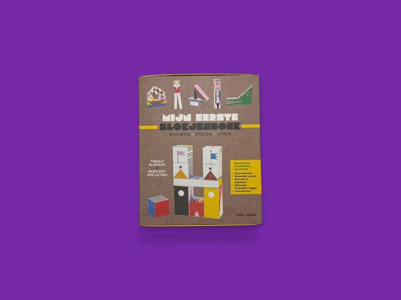 Mijn Eerste Blokjesboek photographed on Bruno's purple Applied Games background
