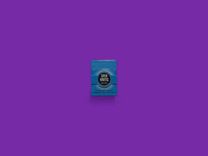 Openhartig, blue edition photographed on Bruno's purple Applied Games background