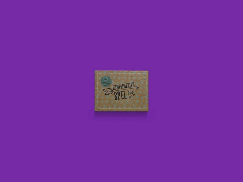 Complimentenspel photographed on Bruno's purple Applied Games background