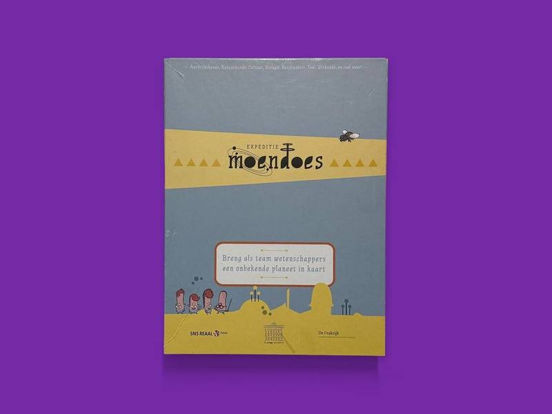 Expeditie Moendoes photographed on Bruno's purple Applied Games background