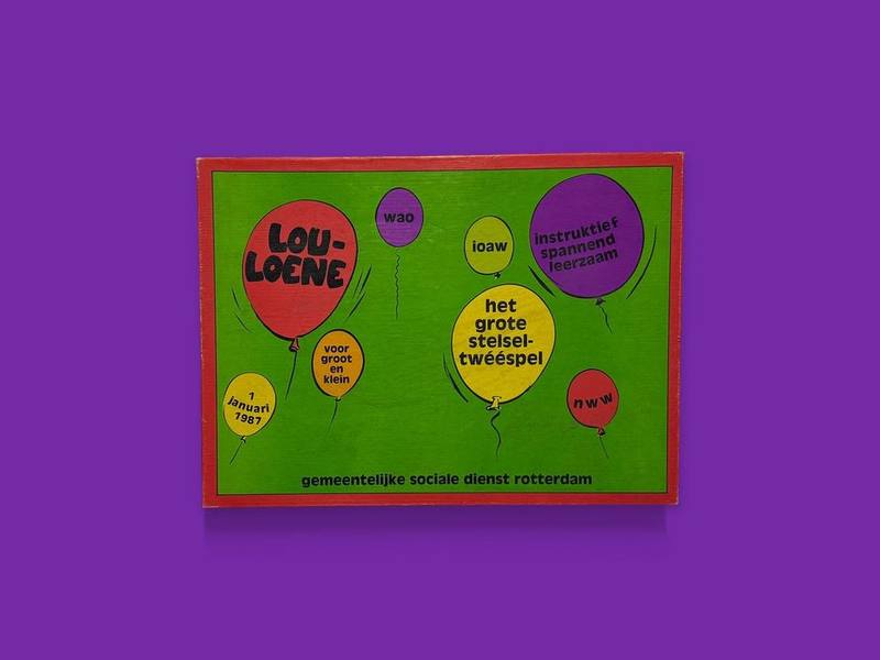 LOU-LOENE: het grote stelsel-tweespel photographed on Bruno's purple Applied Games background