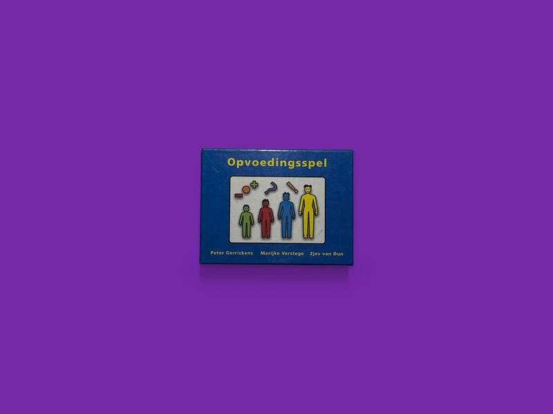 Opvoedingsspel photographed on Bruno's purple Applied Games background