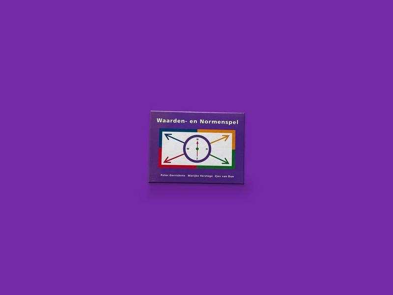 Waarden- en Normenspel photographed on Bruno's purple Applied Games background