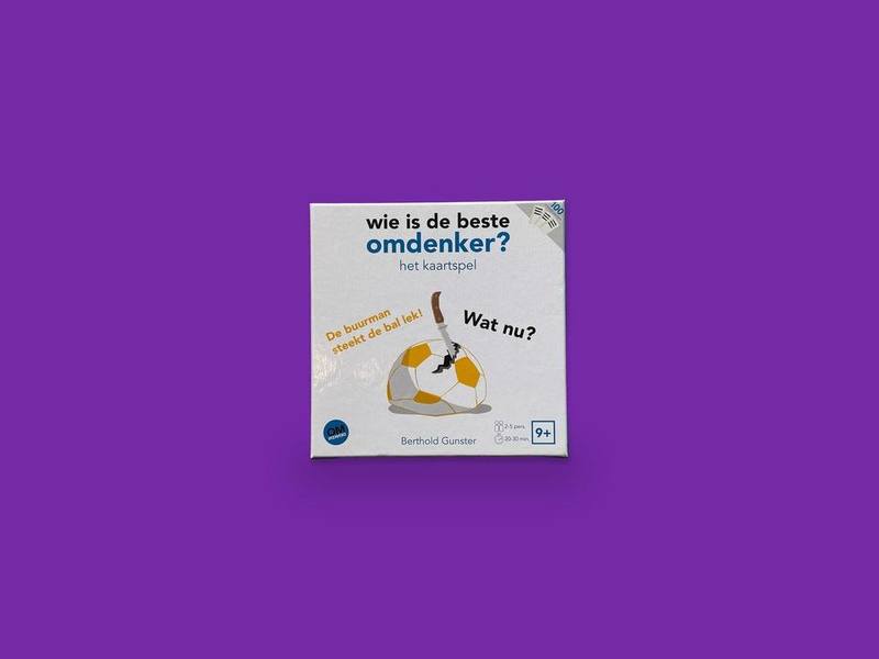 Wie is de beste omdenker? photographed on Bruno's purple Applied Games background