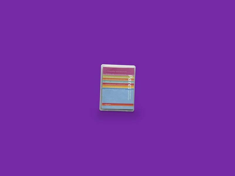 Pares: een spel over gelijke kansen photographed on Bruno's purple Applied Games background