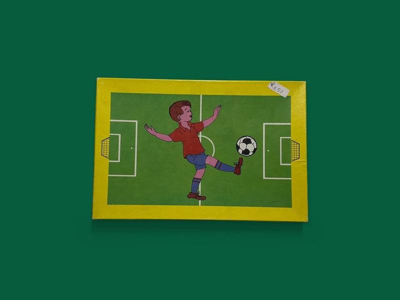 Unidentified football board game (BGG3-100) in Bruno’s collection